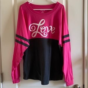 ‘Love’ Pom Pom tee